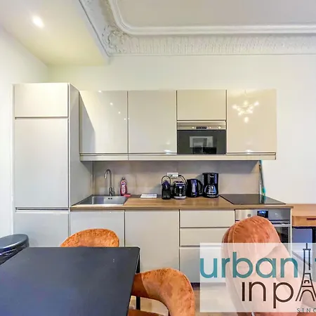 Lägenhet Urban Flat 63 - Beautiful 3 Bedroom Flat Champs-elysees