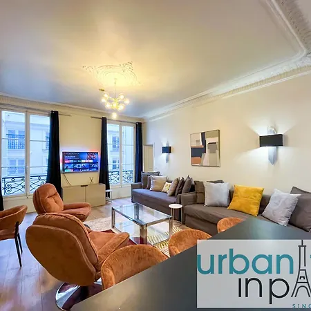 Urban Flat 63 - Beautiful 3 Bedroom Flat Champs-elysees * Paris